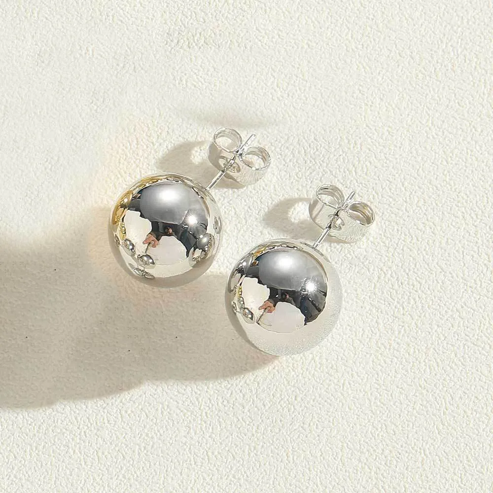 Wholesale Copper Plated 14K Simple Fashionable Glossy Round Stud Earrings